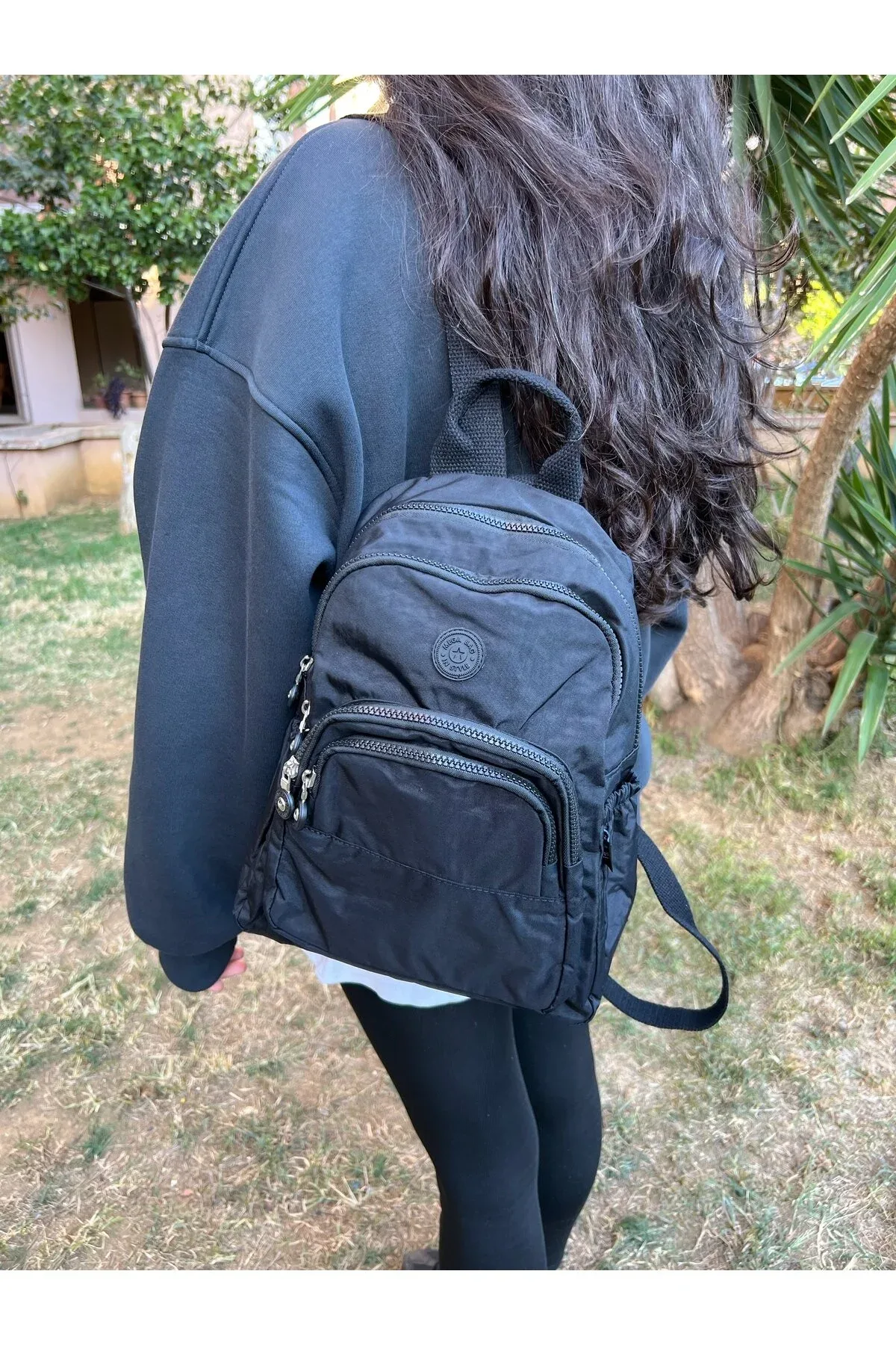 Siyah