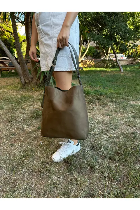 Kadın Kahve Çift Taraflı Süet-Cilt Çıtçıtlı Cüzdanlı Makyaj Çantalı El Kol ve Omuz Çantası